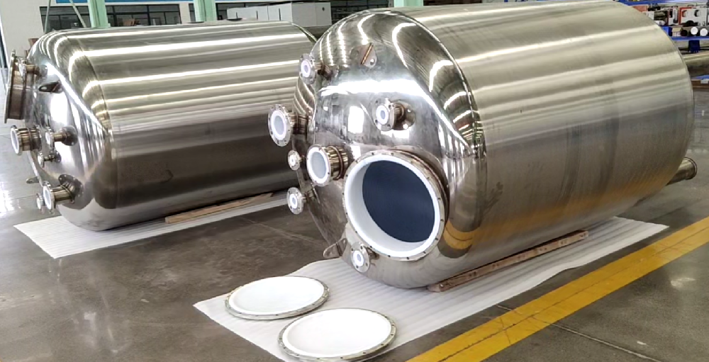 不銹鋼板襯儲罐工業存儲領域的領導者